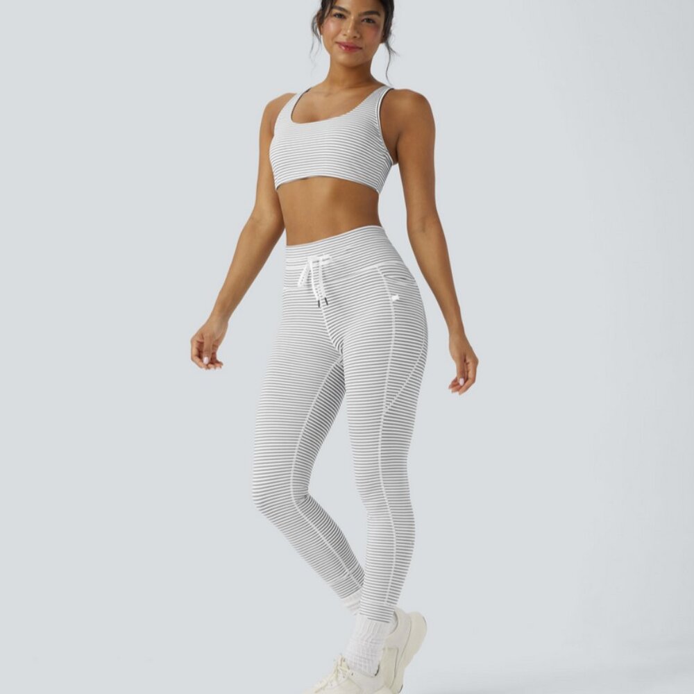 NWT Black & White High Waisted Drawstring Striped Yoga Leggings with Pockets